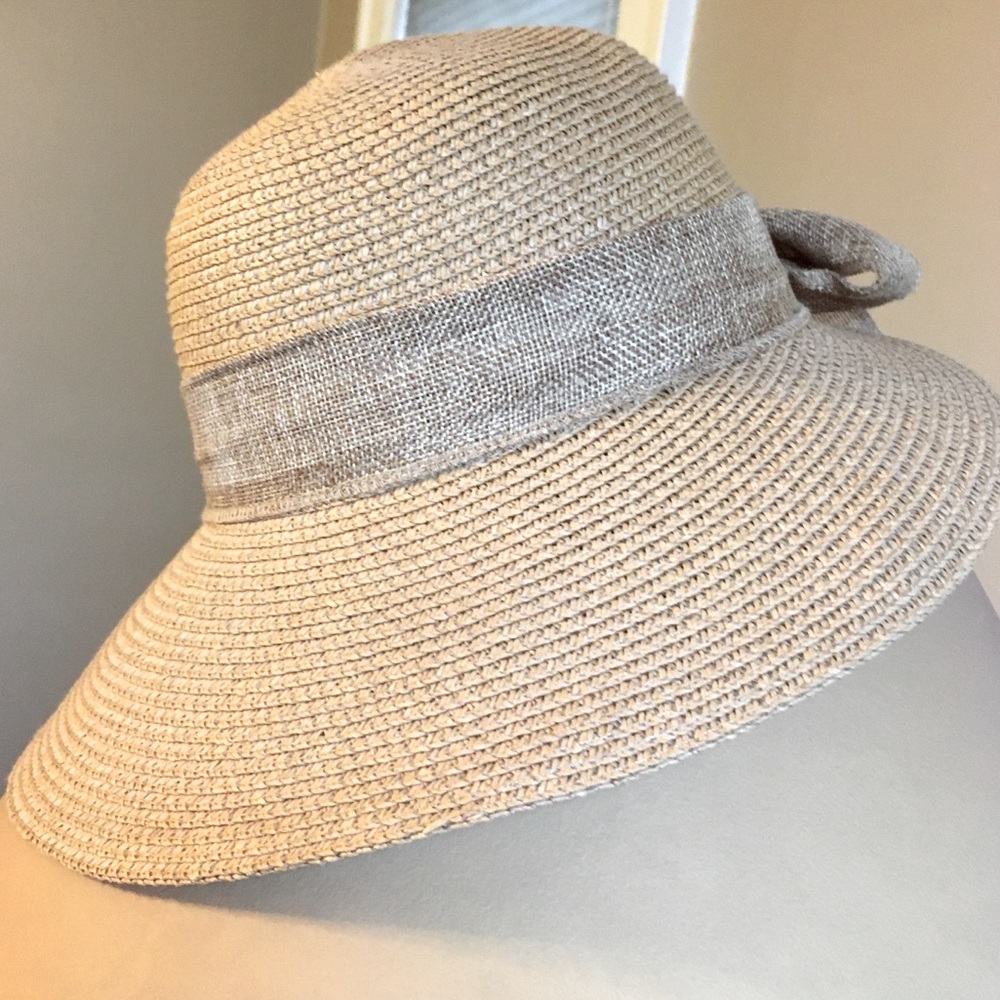 Straw summer hat